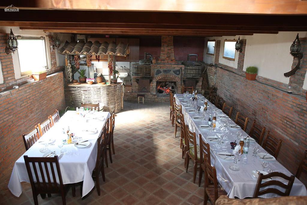 Nona Guest House Shilda Exterior photo